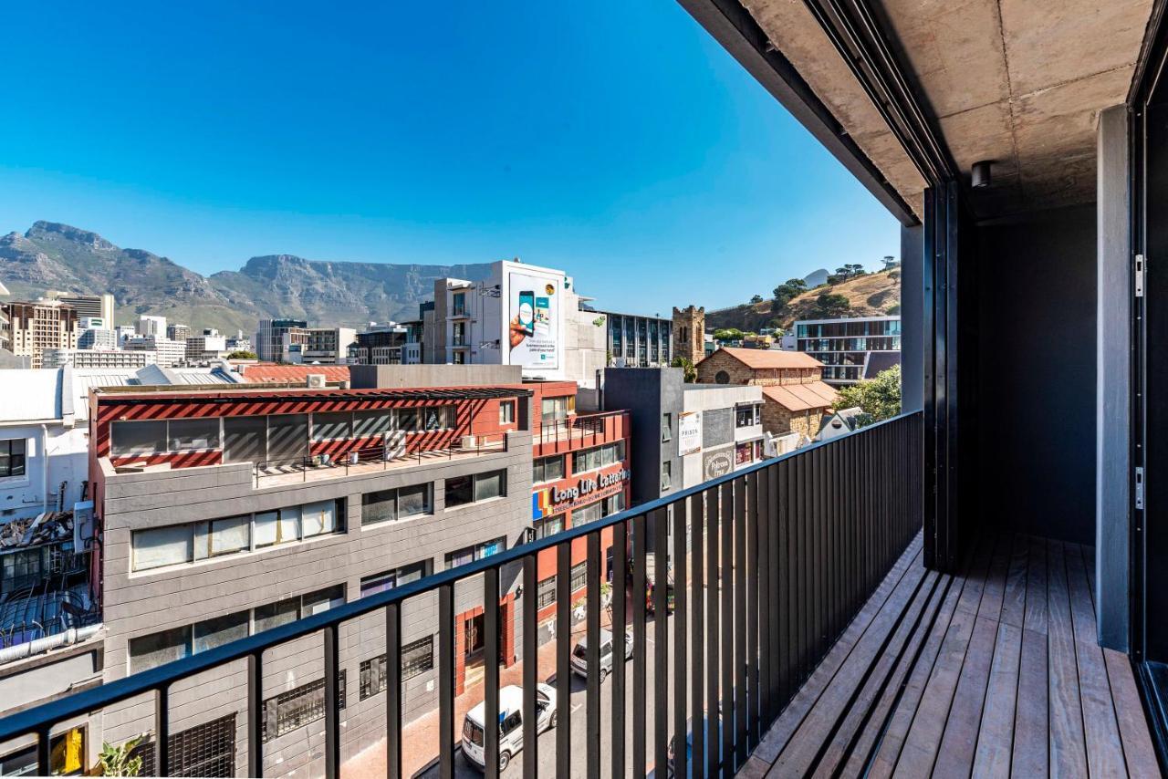 Apartment 411 The Signature, De Waterkant Cape Town