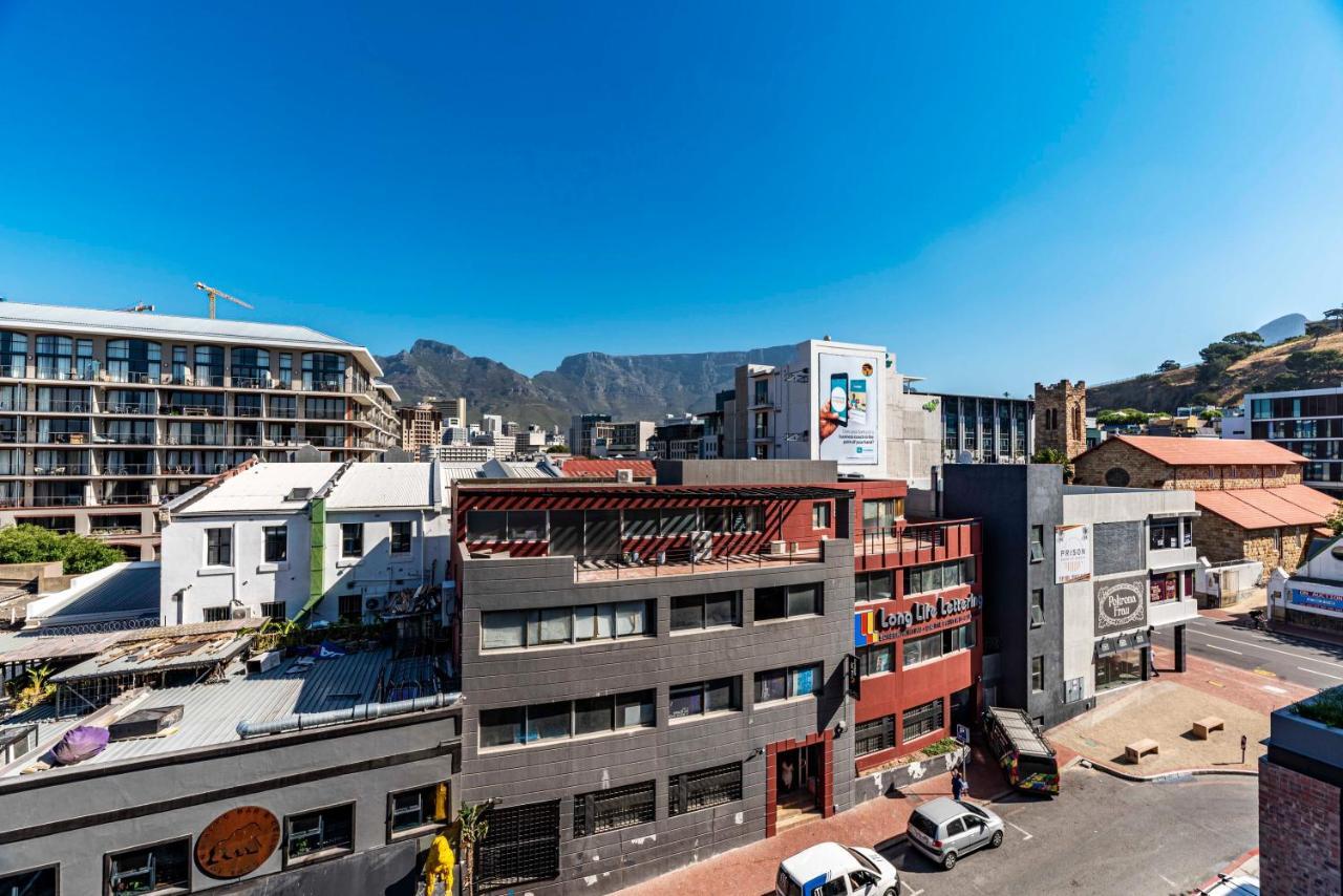 411 The Signature, De Waterkant Cape Town